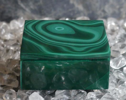 malachit pudełko z pokrywką 1