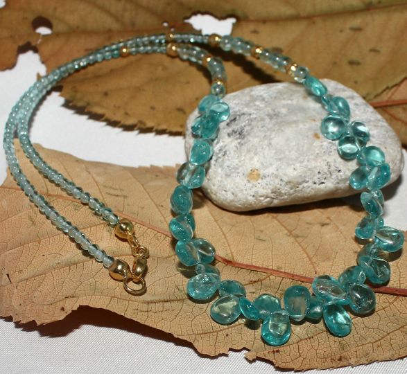 Unikatowa biżuteria - naszyjnik z apatytu 2