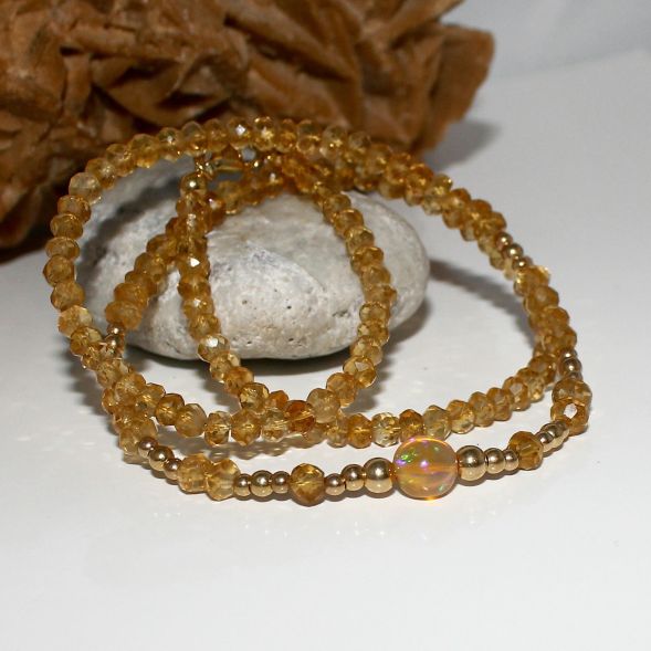 Unikatowa biżuteria - naszyjnik z cytrynu i Welo opal 3
