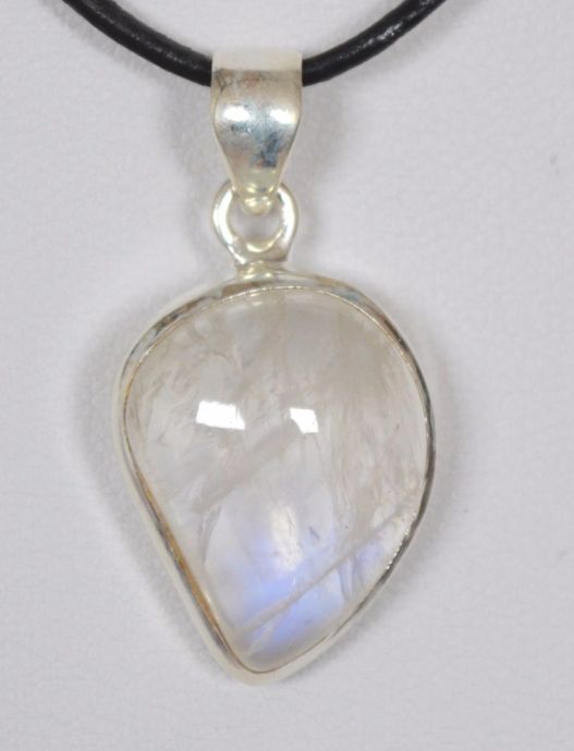 Kamien ksiezycowy 30