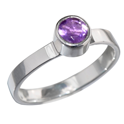 pierścień z ametystem